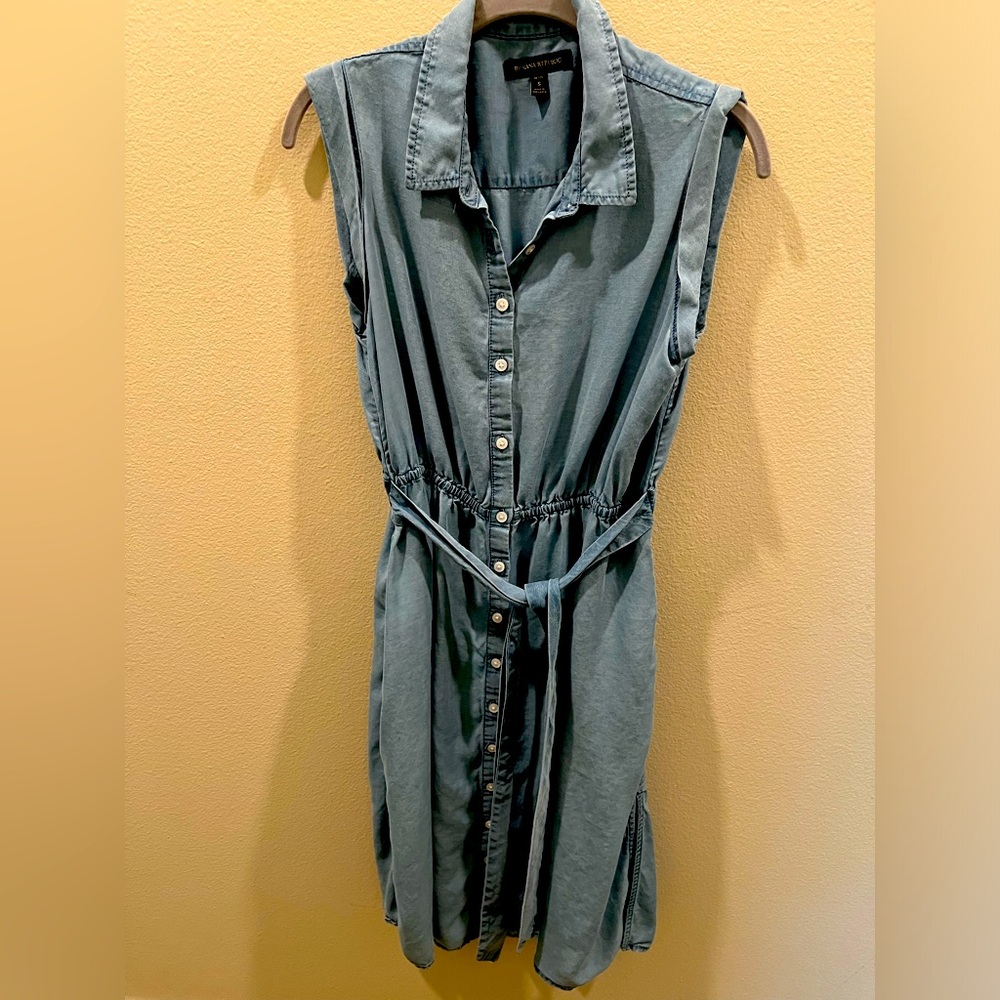 Banana Republic denim dress